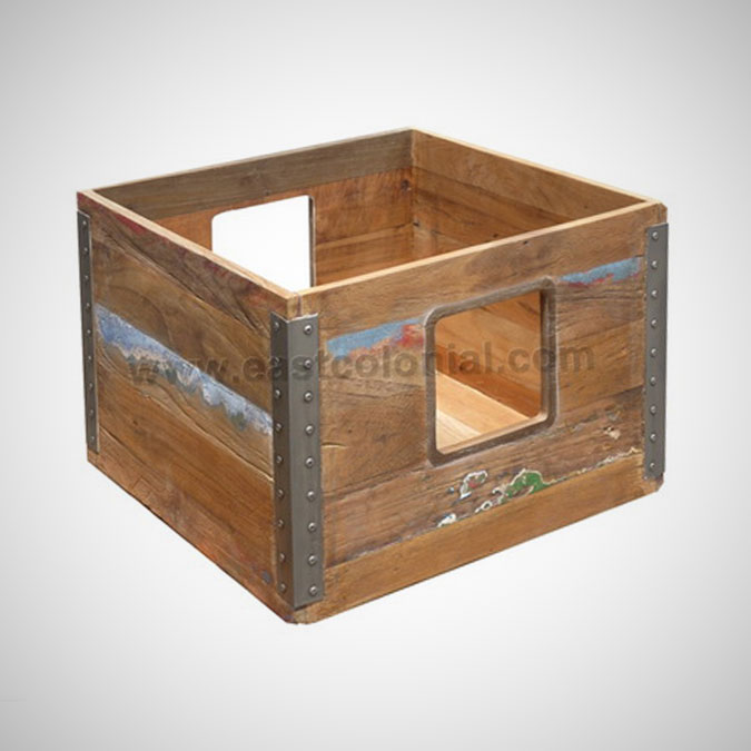 Box Ferkast Bookshelf